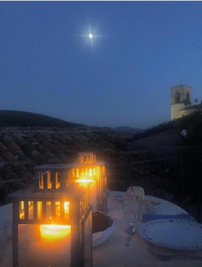 Palazzetto Bentivoglio Villa Sassoferrato Luaran gambar