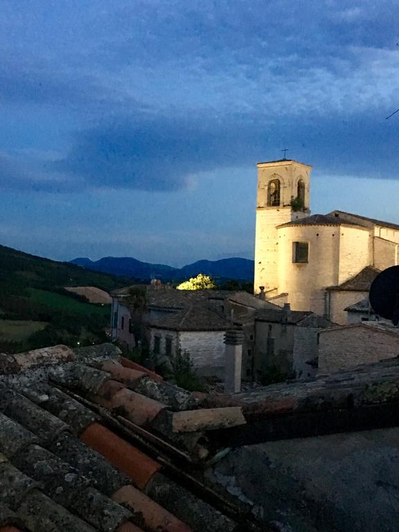 Palazzetto Bentivoglio Villa Sassoferrato Luaran gambar