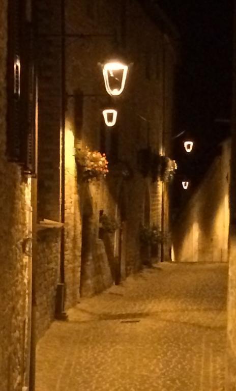 Palazzetto Bentivoglio Villa Sassoferrato Luaran gambar